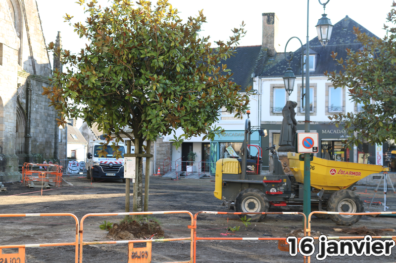 Travaux Place Le Sciellour